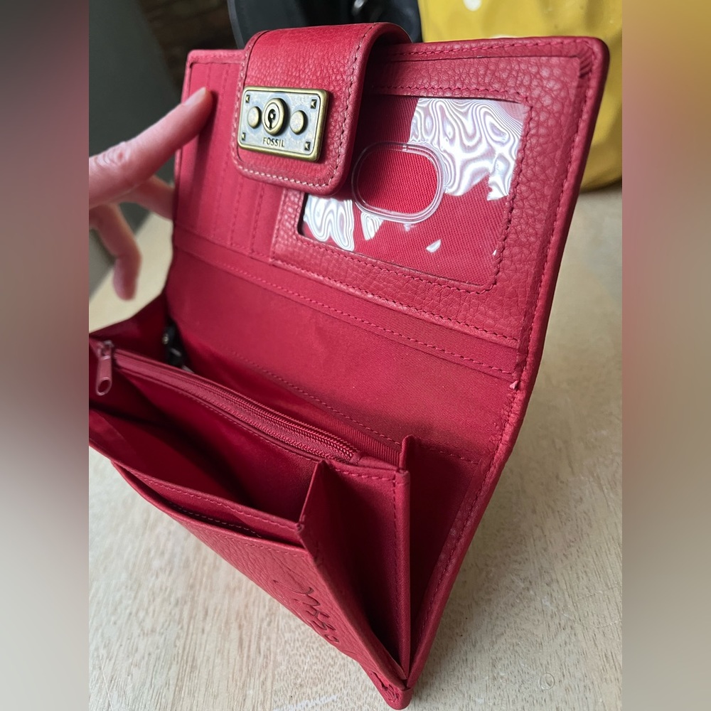 Fossil Wallet, Red Leather Wallet, Quilted Leathe… - image 6
